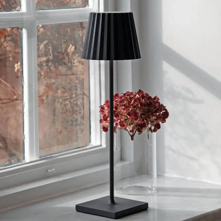 Portable Led Table Lamp - Lightscordless
